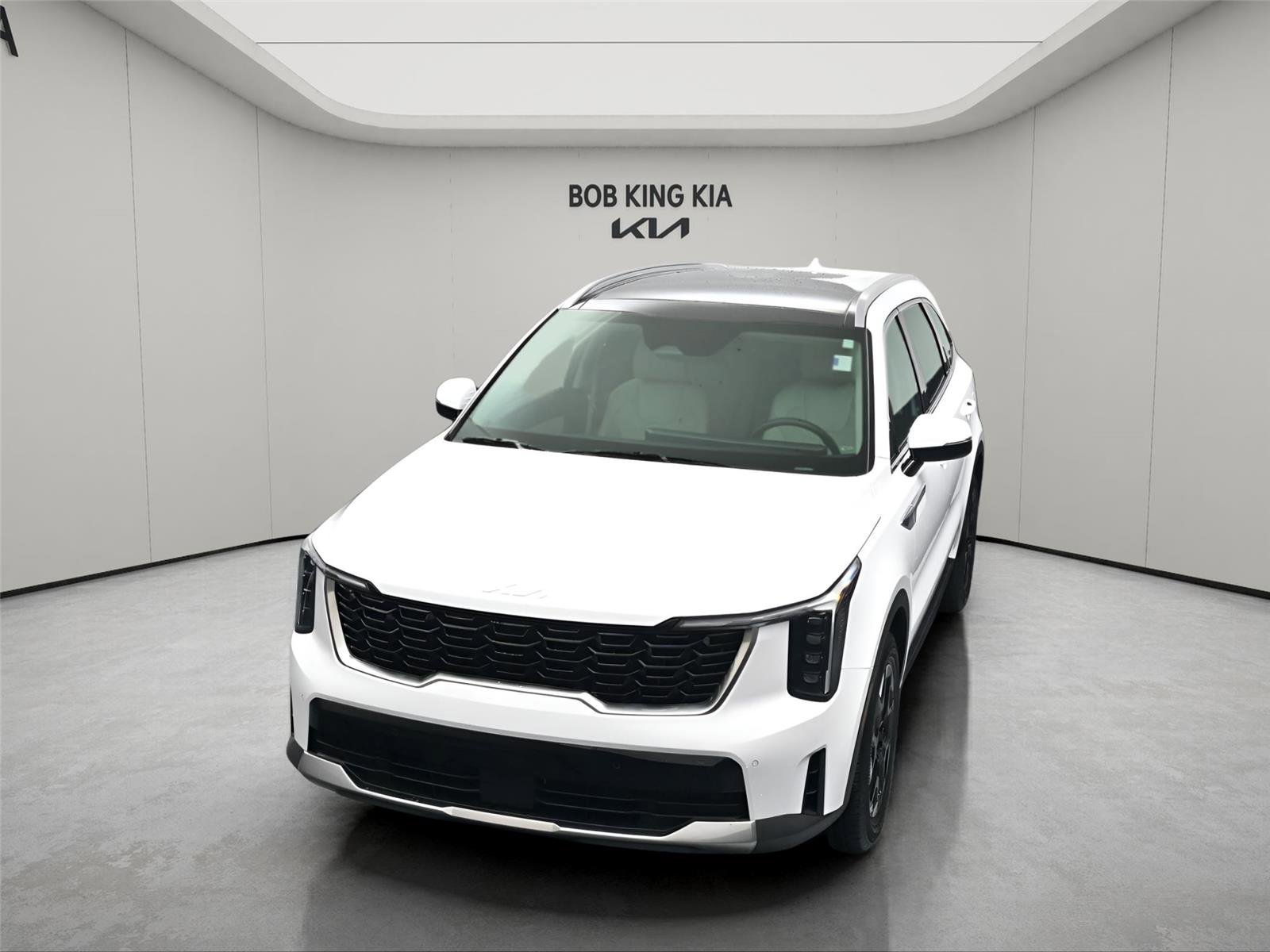 Used 2025 Kia Sorento S w/ Panoramic Sunroof Package FWD image 11