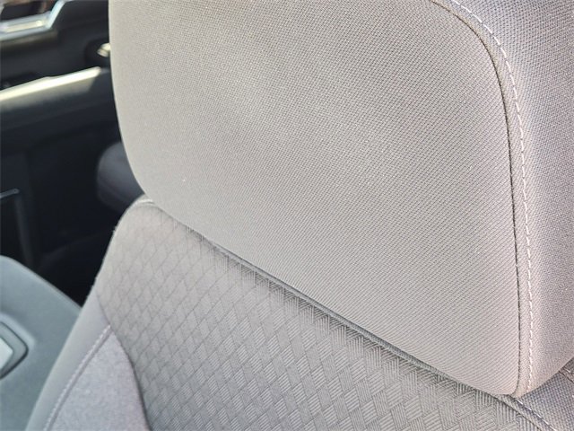 Used 2025 Chevrolet Silverado 1500 LT image 17