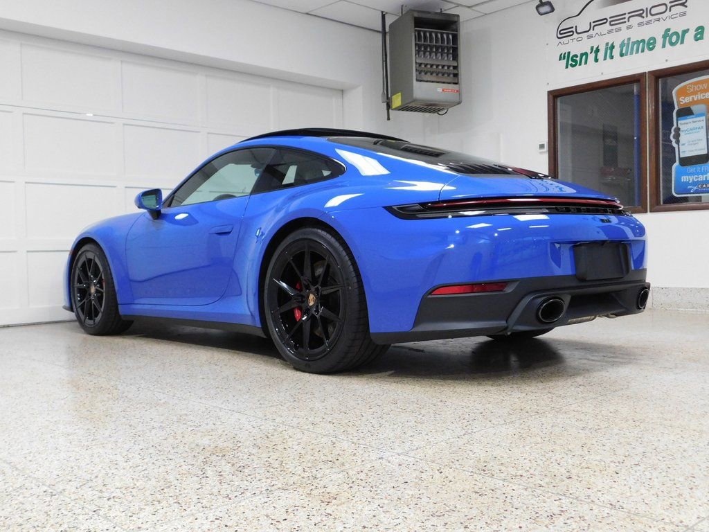 Used 2025 Porsche 911 Carrera S image 6