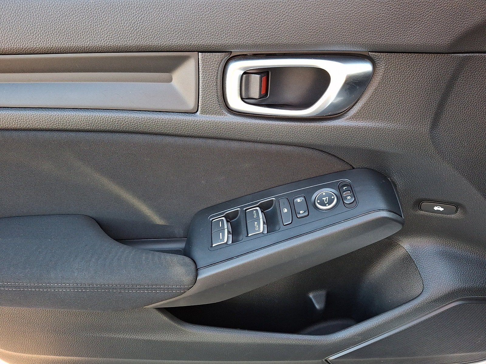 Used 2025 Honda Civic LX image 12