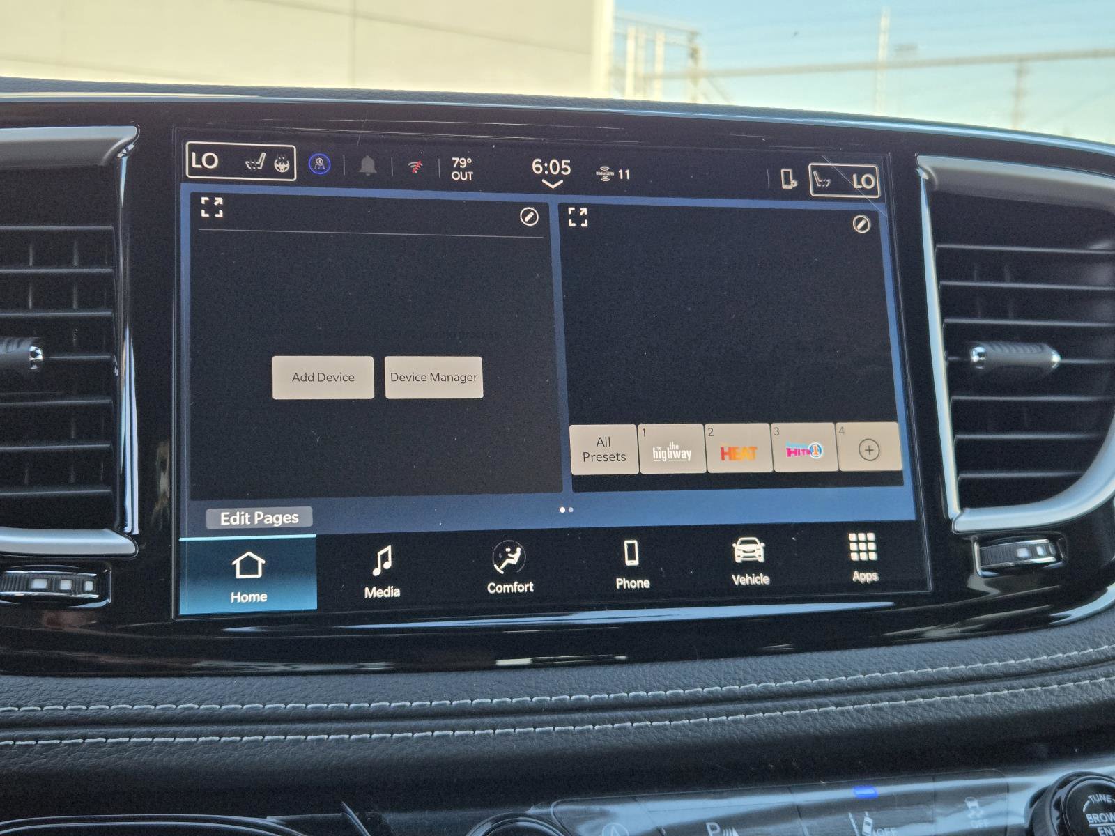 New 2026 Chrysler Pacifica Select w/ S Appearance Package image 9