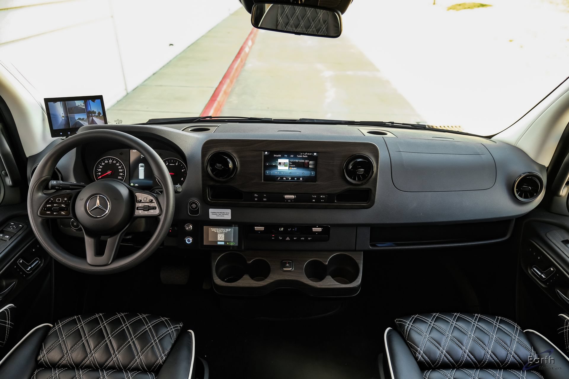 Used 2021 Mercedes-Benz Sprinter 3500 w/ Comfort Plus Package image 30