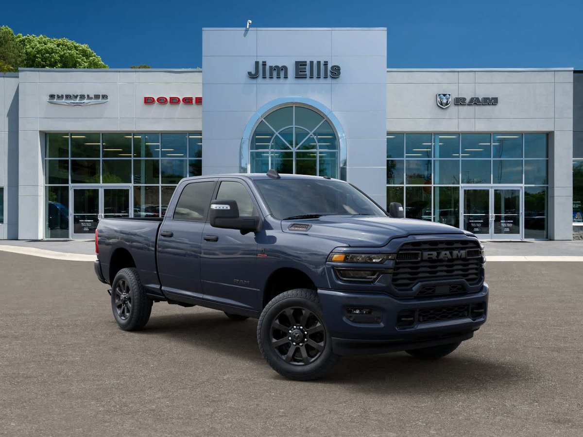 New 2026 RAM 2500 Big Horn AWD/4WD image 5