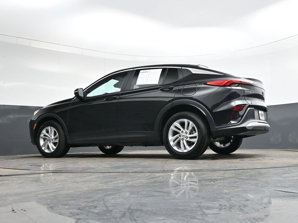 Used 2025 Buick Envista Preferred w/ Advanced Safety Package image 36