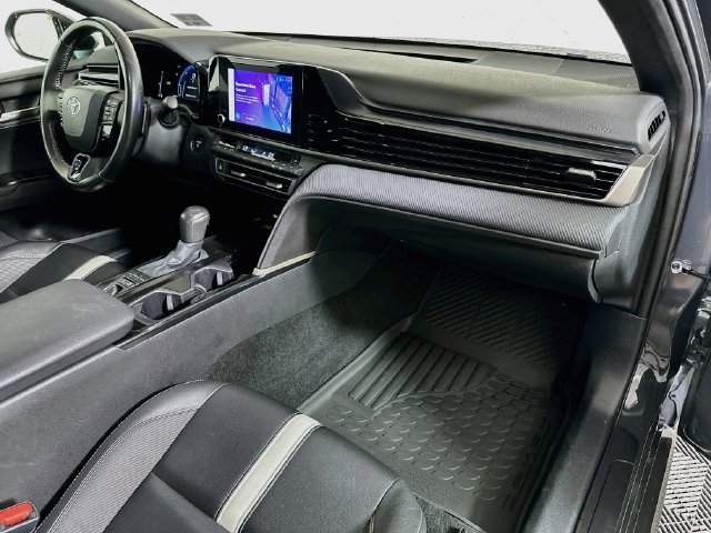 Certified 2025 Toyota Camry SE FWD image 28