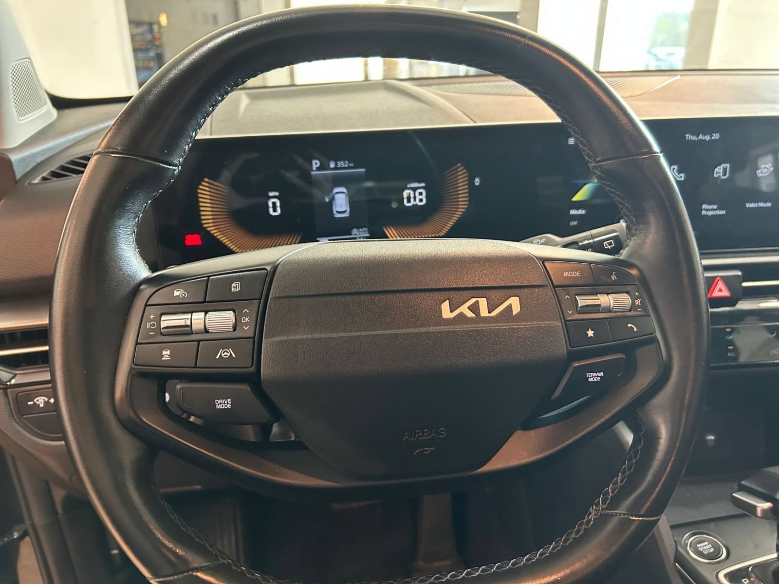 Used 2026 Kia Sportage LX AWD/4WD image 24