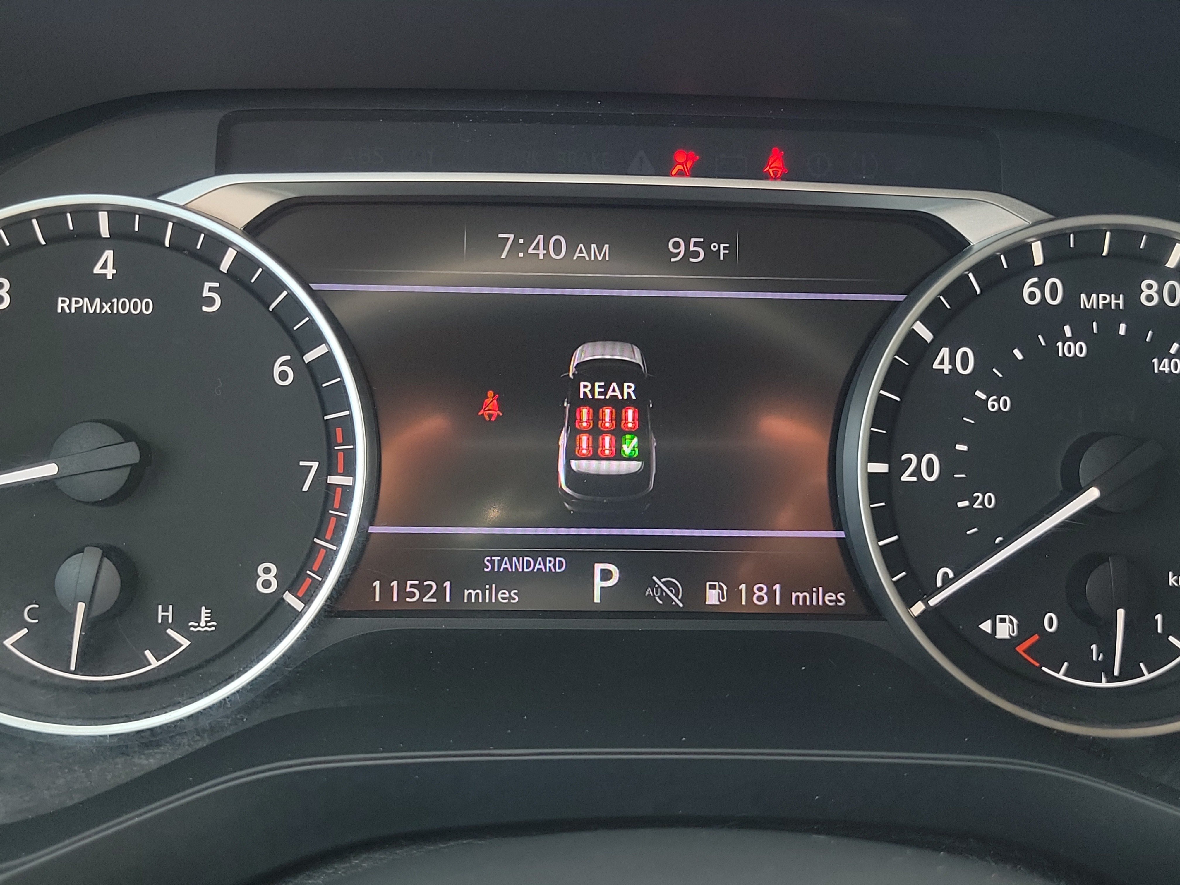Used 2025 Nissan Pathfinder S FWD image 23