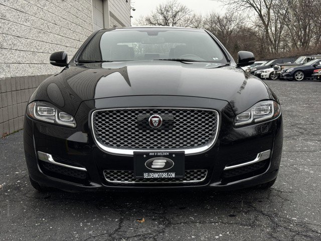 Used 2017 Jaguar XJ L Portfolio image 10