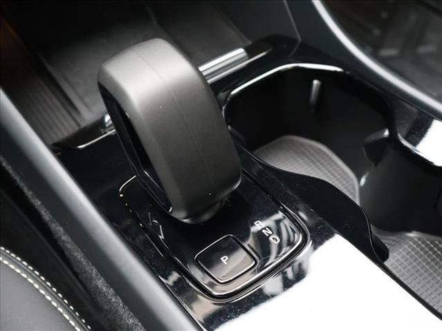 Used 2023 Volvo C40 P8 Recharge Plus AWD/4WD image 18
