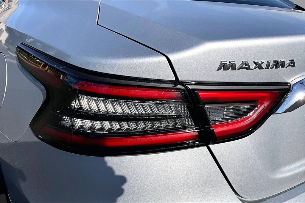 Used 2020 Nissan Maxima 3.5 SV w/ Floor Mat Group FWD image 29