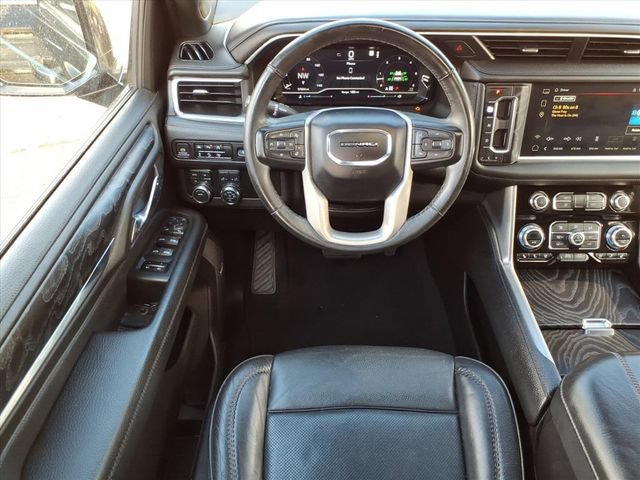 Used 2023 GMC Yukon XL Denali AWD/4WD image 20
