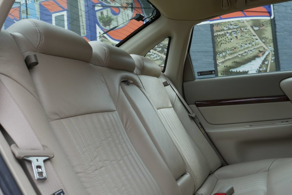 Used 2002 Chevrolet Impala LS w/ Seating Comfort Pkg FWD image 16