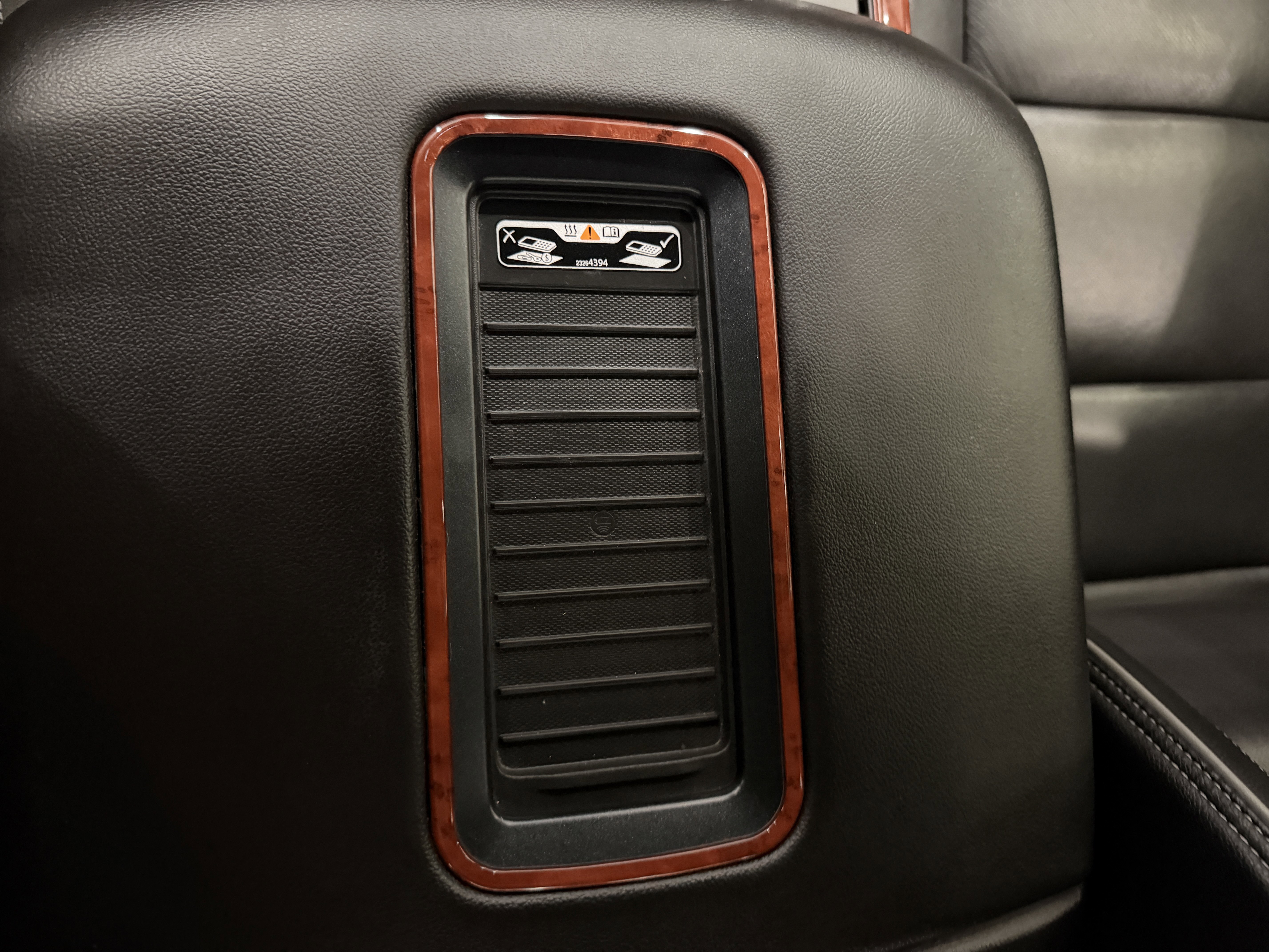 Used 2018 Chevrolet Silverado 1500 High Country image 29