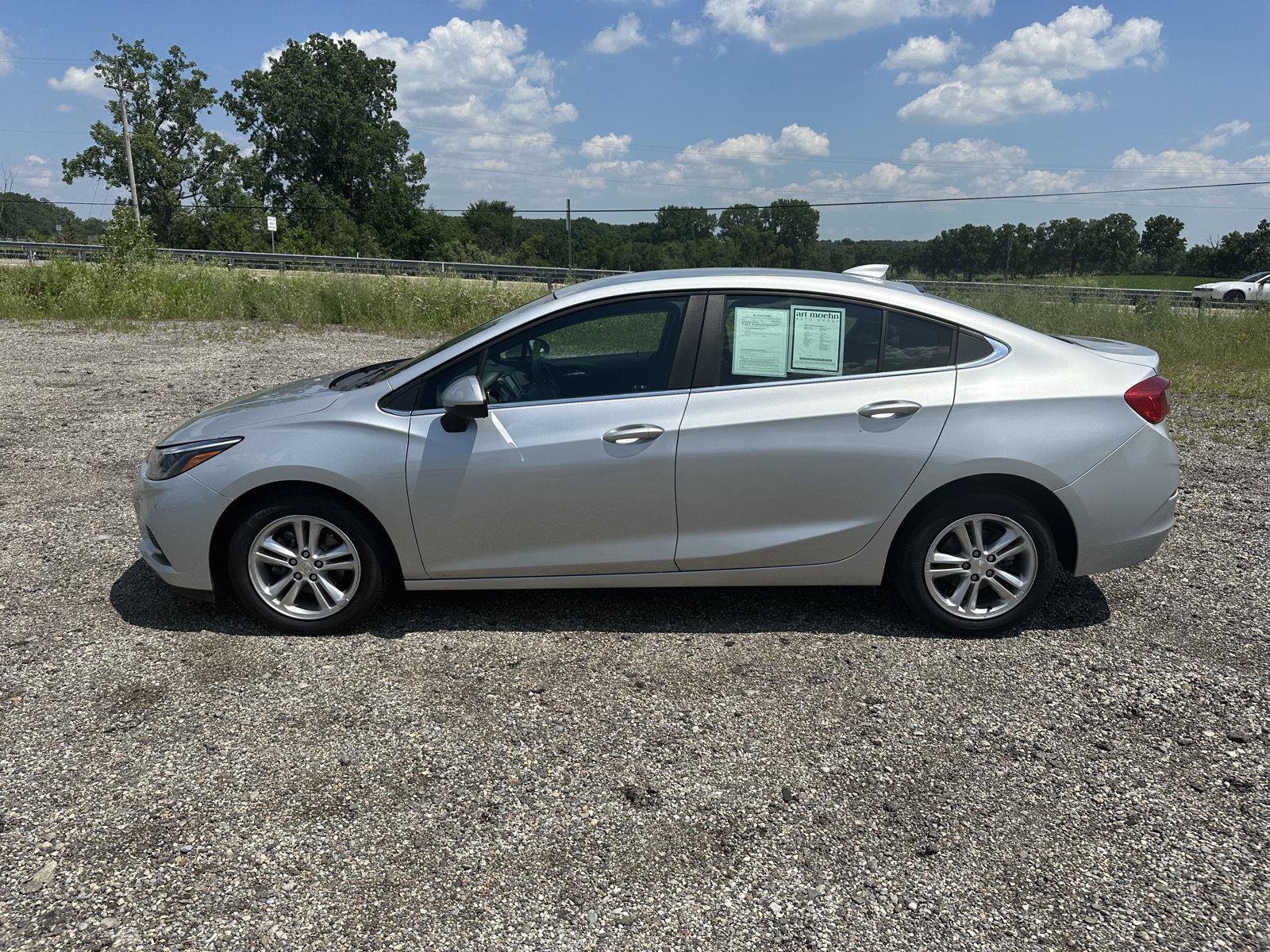 Used 2016 Chevrolet Cruze LT FWD image 8