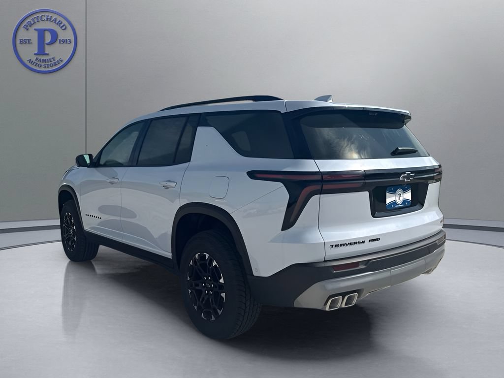 New 2027 Chevrolet Traverse Z71 w/ Enhanced Driving Package AWD/4WD image 4