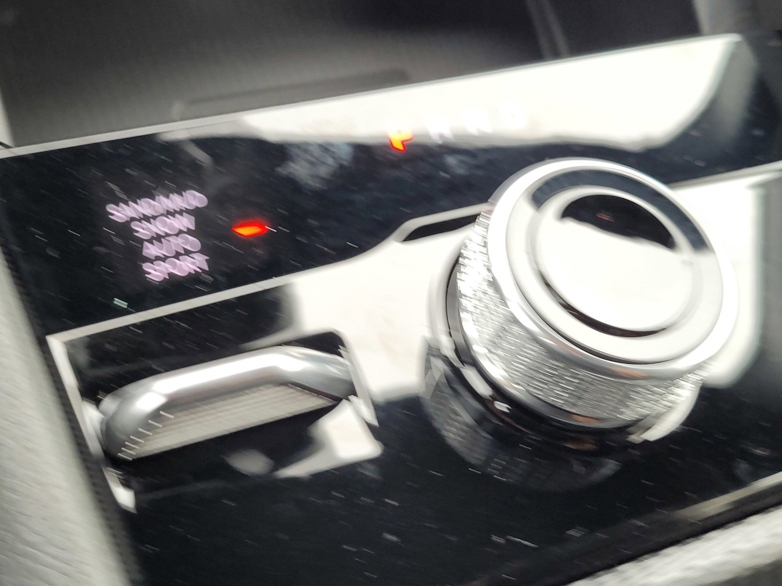 New 2025 Jeep Grand Cherokee Limited w/ Luxury Tech Group II image 18