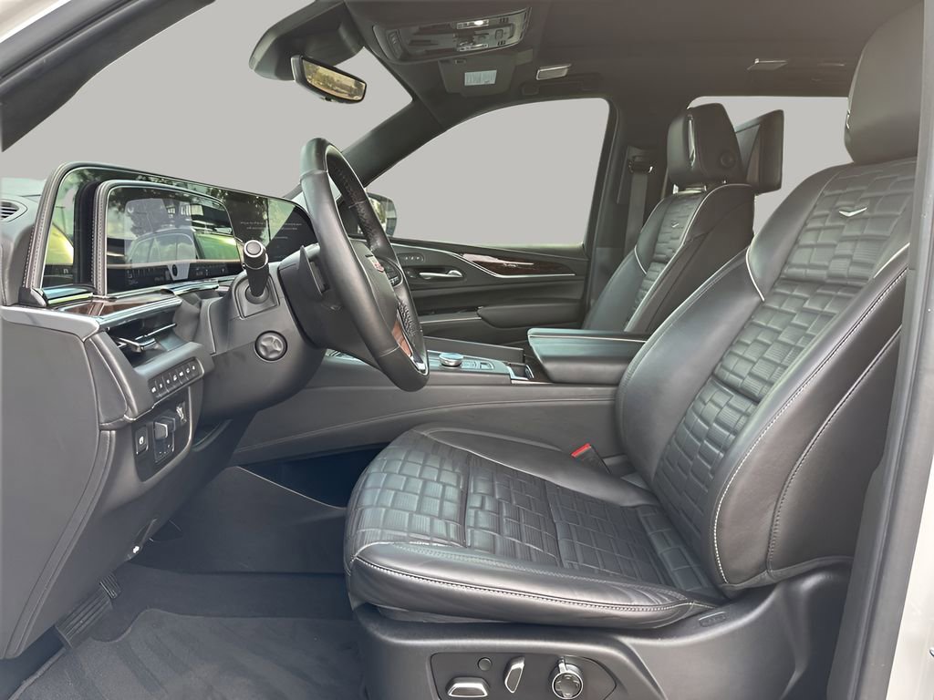 Used 2021 Cadillac Escalade ESV Sport Platinum image 10