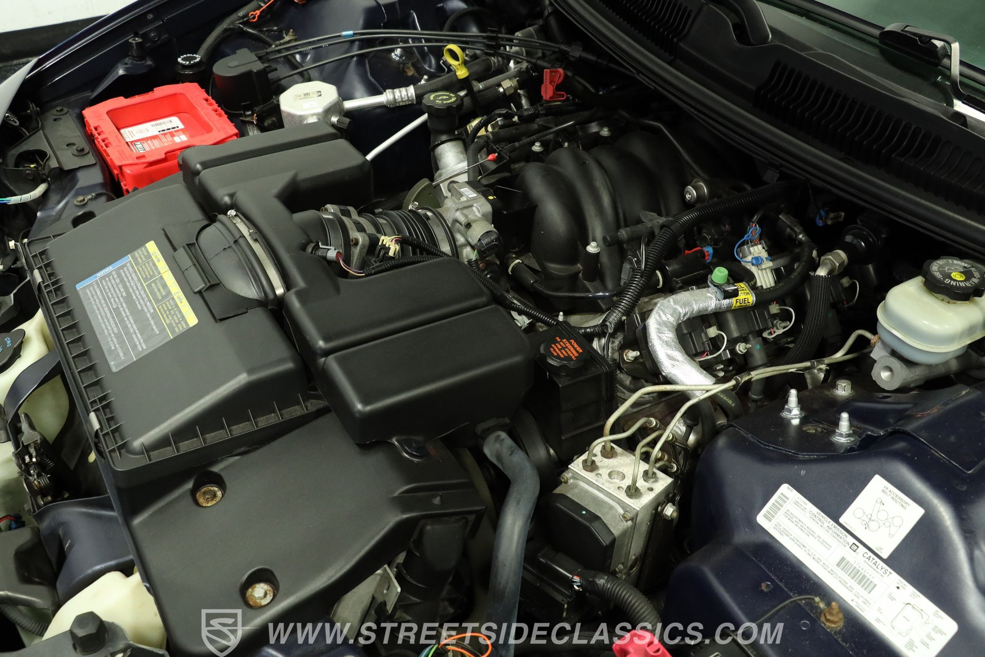 Used 2001 Pontiac Firebird Trans Am RWD image 31