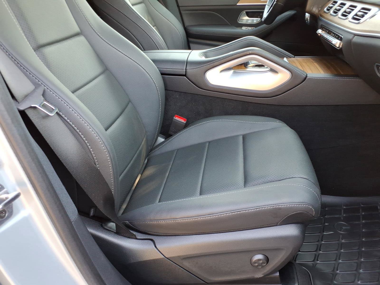 Used 2025 Mercedes-Benz GLE 350 4MATIC image 24