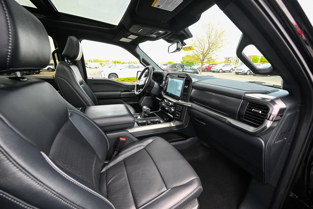 Used 2025 Ford F150 Lariat AWD/4WD image 24