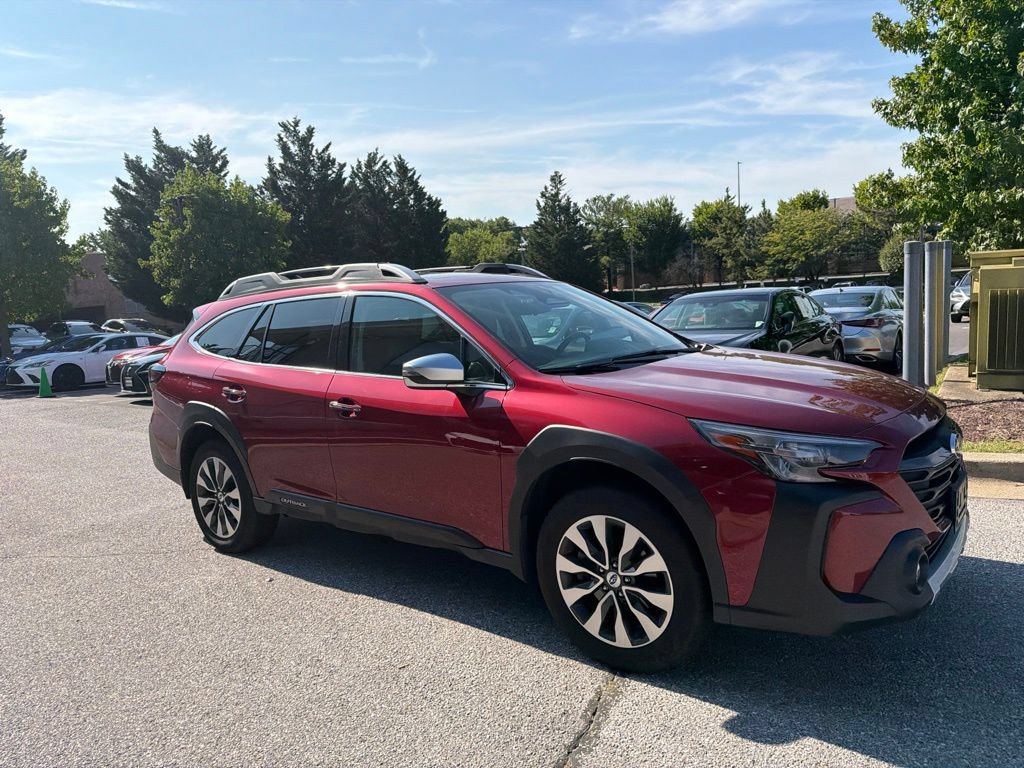 Used 2025 Subaru Outback Touring XT AWD/4WD image 8