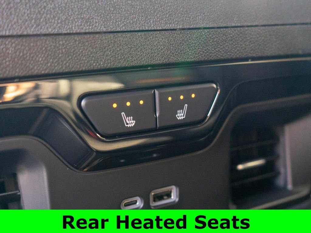 Used 2025 GMC Sierra 3500 AT4 w/ Technology Package image 15