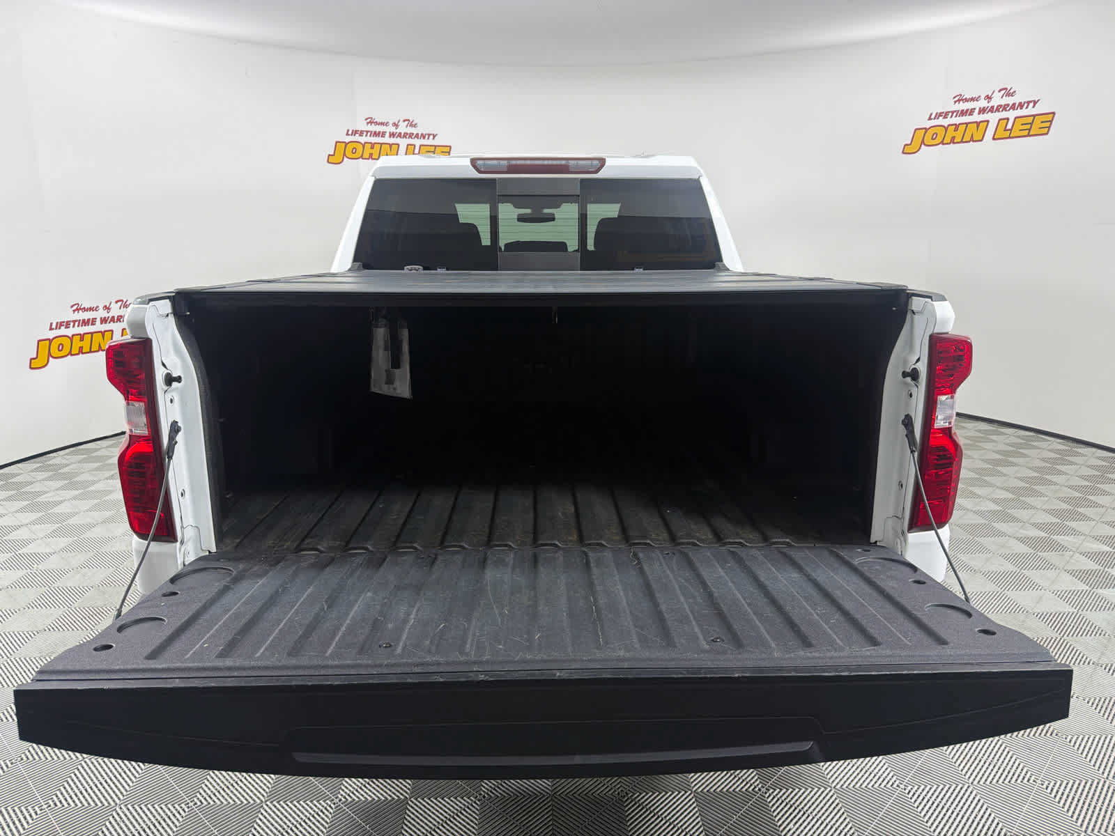Used 2020 Chevrolet Silverado 1500 LT w/ All-Star Edition AWD/4WD image 5
