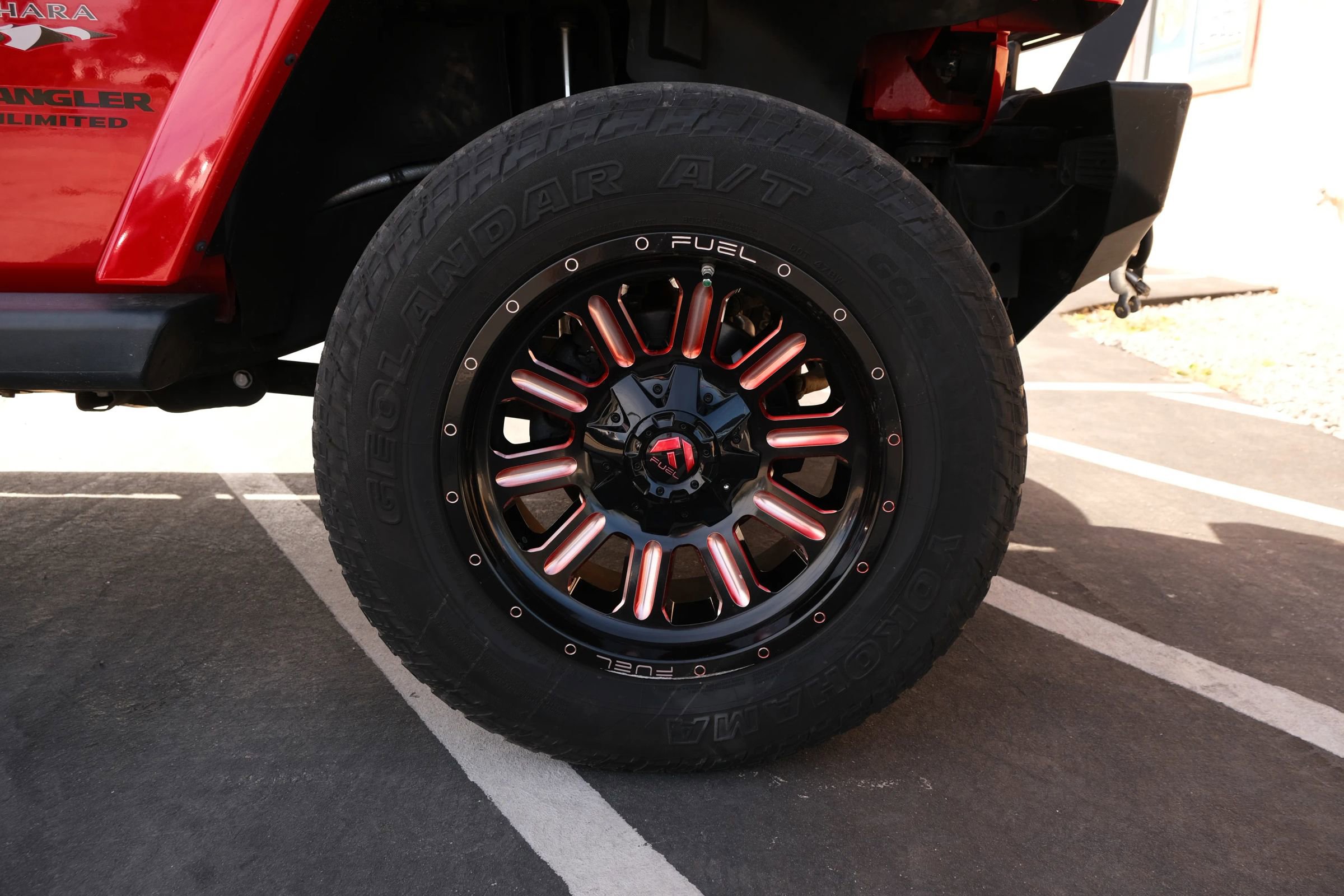 Used 2016 Jeep Wrangler Unlimited Sahara w/ Connectivity Group image 22