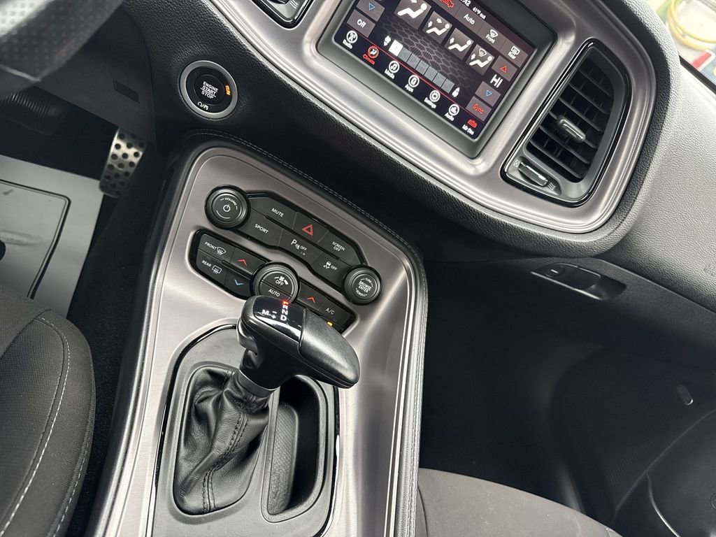 Used 2023 Dodge Challenger R/T RWD image 17