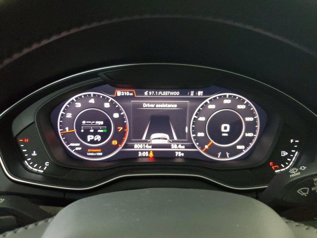Used 2020 Audi Q5 Prestige w/ Prestige Package AWD/4WD image 27