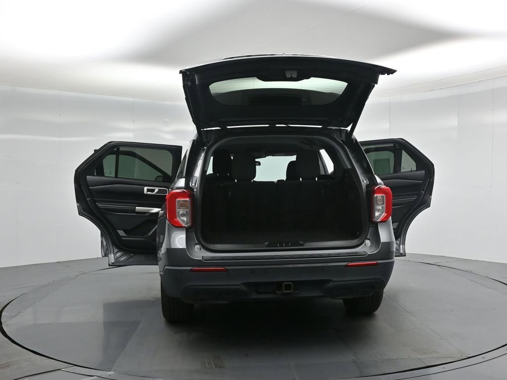 Certified 2022 Ford Explorer XLT w/ Class IV Trailer Tow Package image 37