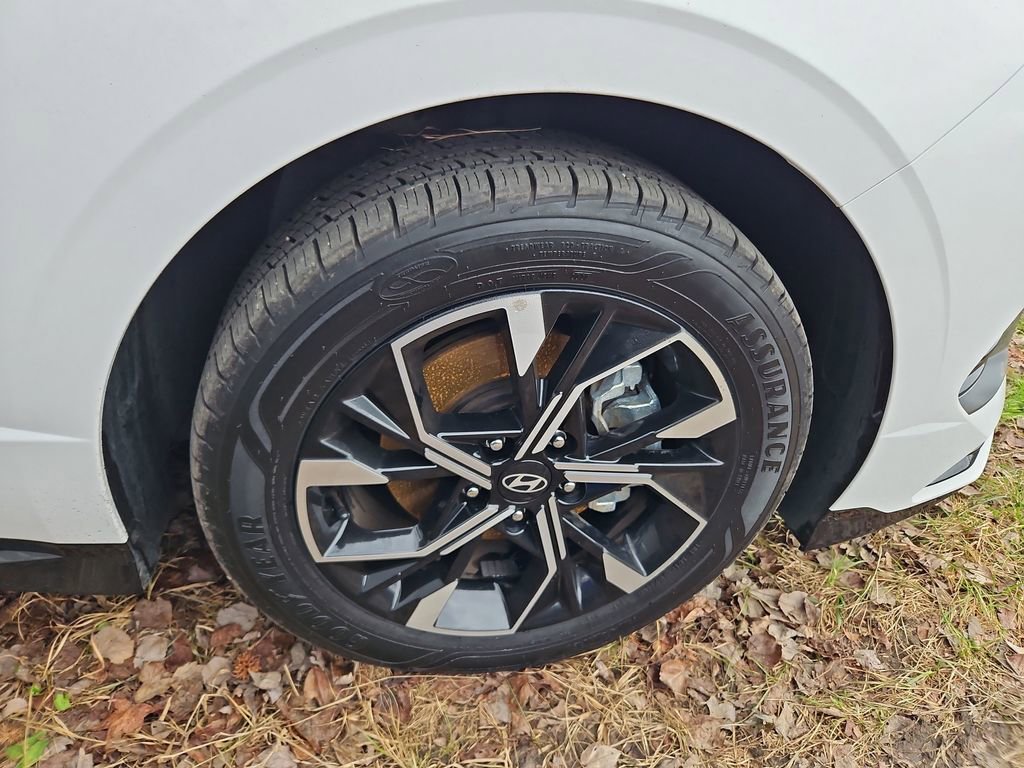 Used 2025 Hyundai Sonata SEL image 4