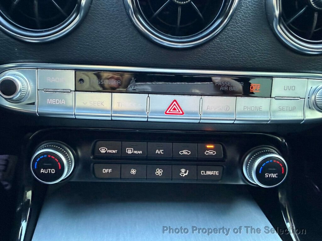 Used 2019 Kia Stinger GT image 32