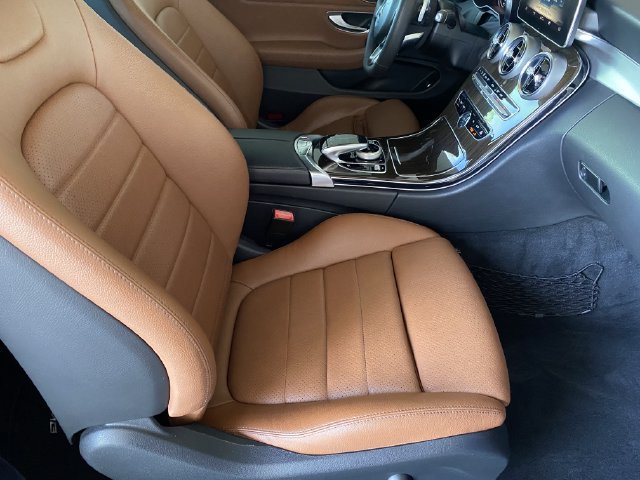 Used 2018 Mercedes-Benz C 300 Cabriolet image 10