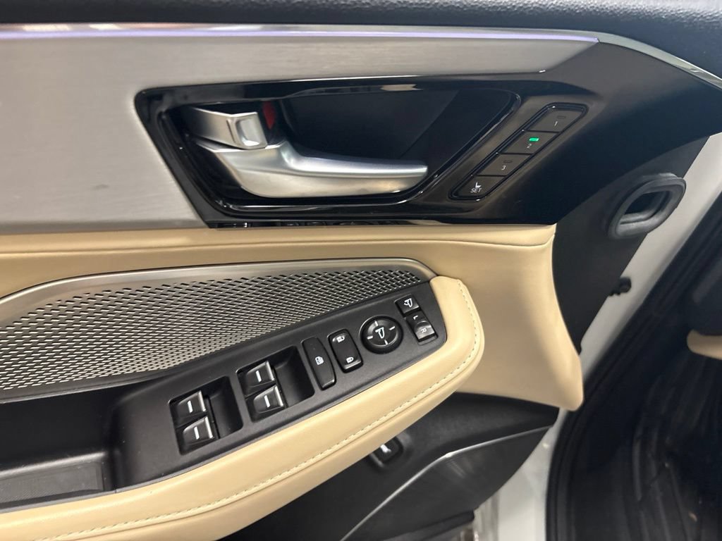 Used 2022 Acura MDX SH-AWD w/ Technology Package image 19