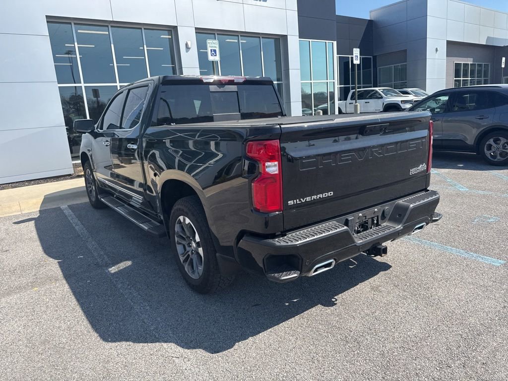 Used 2025 Chevrolet Silverado 1500 High Country w/ Technology Package image 9