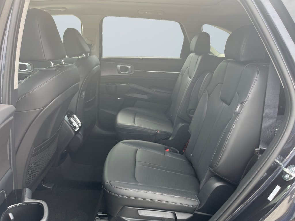 New 2026 Kia Sorento SX AWD/4WD image 13