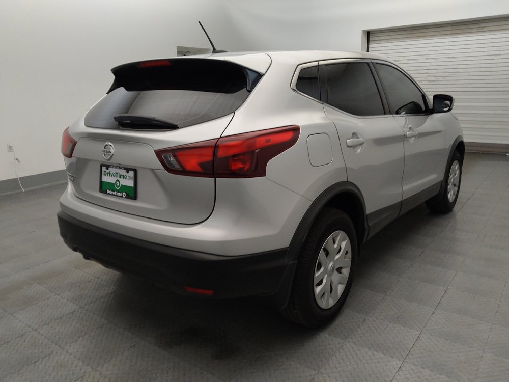 Used 2017 Nissan Rogue Sport S FWD image 9