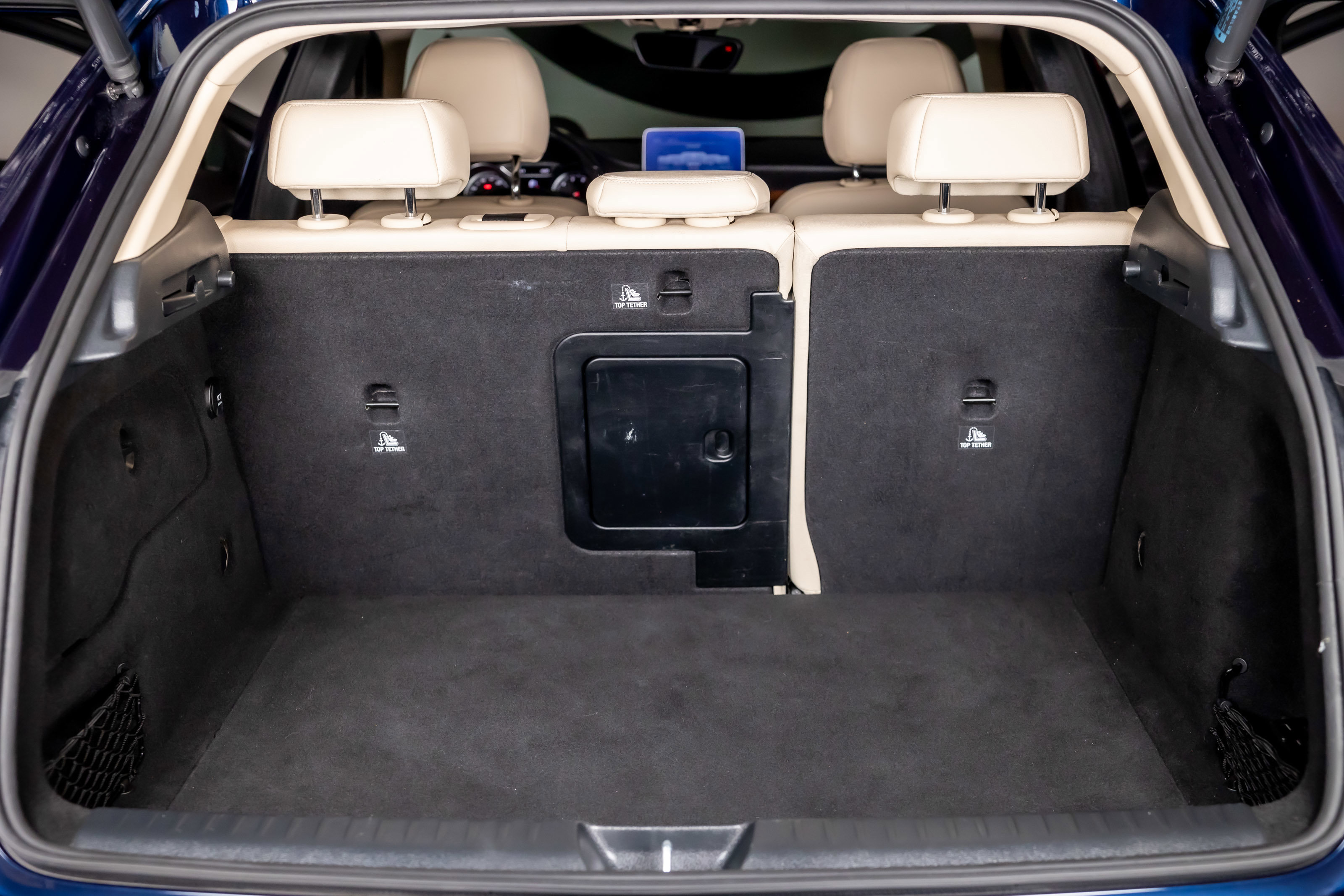 Used 2018 Mercedes-Benz GLA 250 4MATIC image 35