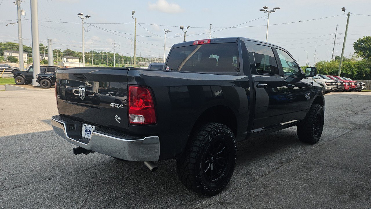 Used 2021 RAM 1500 Classic SLT AWD/4WD image 5