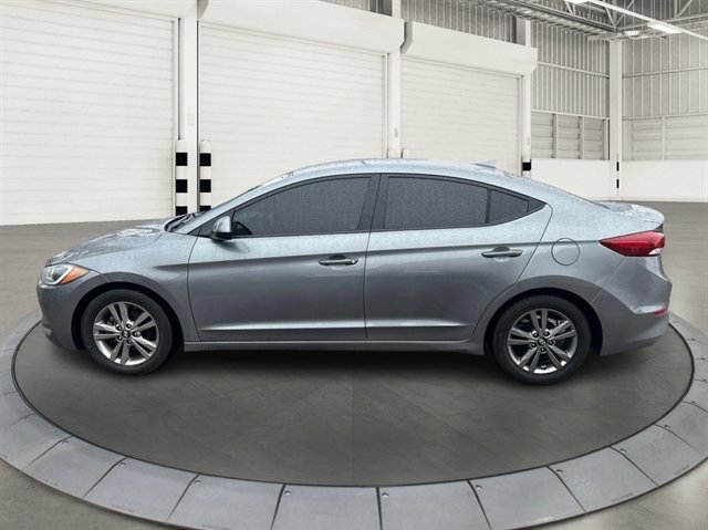 Used 2017 Hyundai Elantra SE