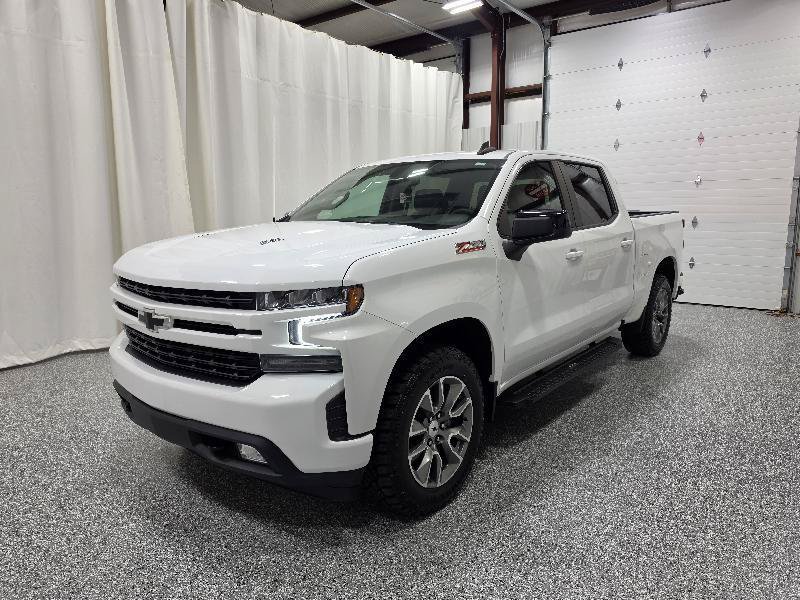 Used 2022 Chevrolet Silverado 1500 RST AWD/4WD image 3