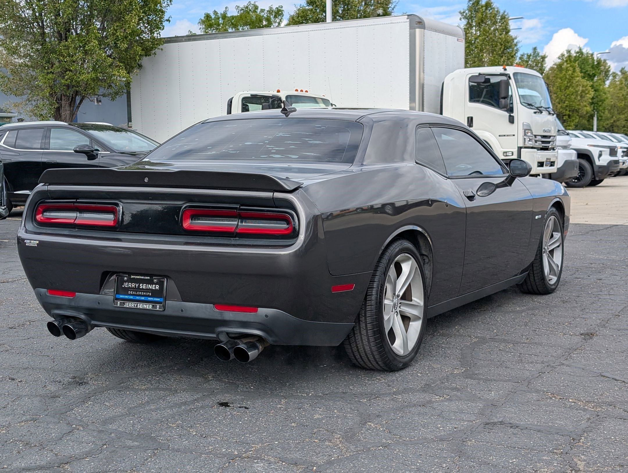 Used 2015 Dodge Challenger R/T Plus RWD image 4