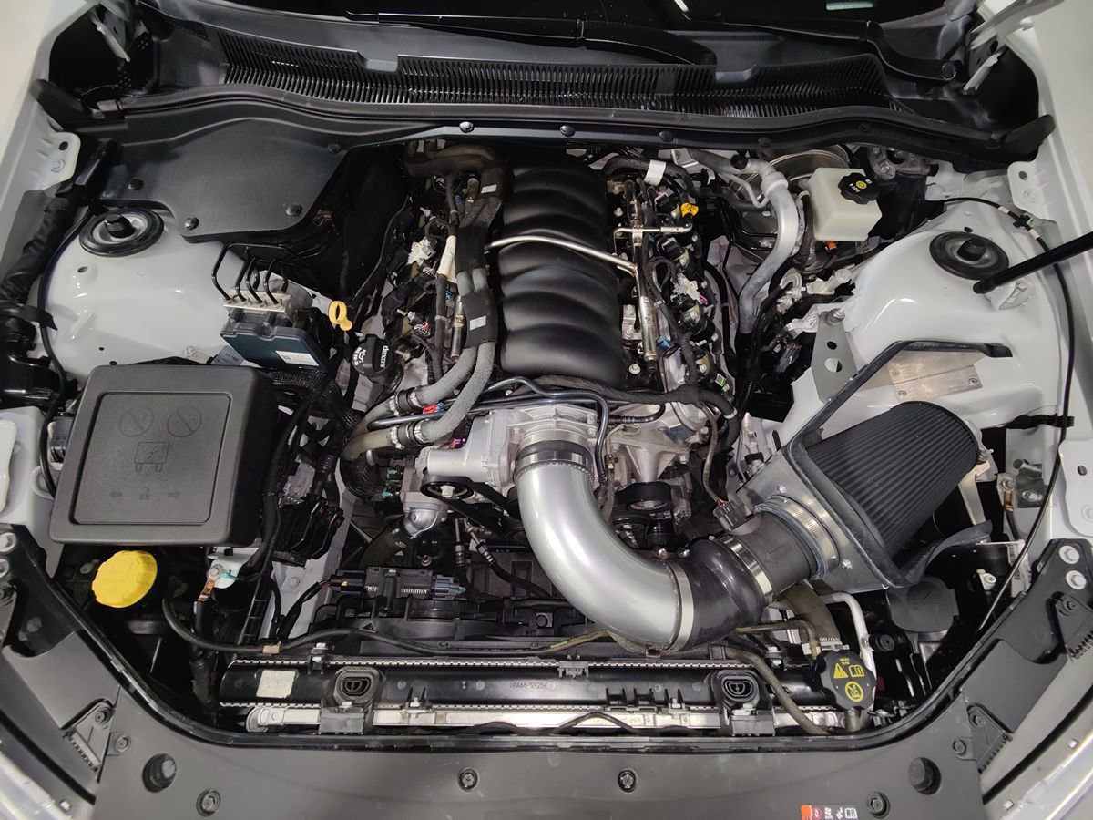 Used 2015 Chevrolet SS RWD image 4