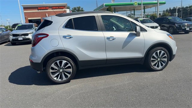 Certified 2022 Buick Encore Preferred w/ Safety Package image 9