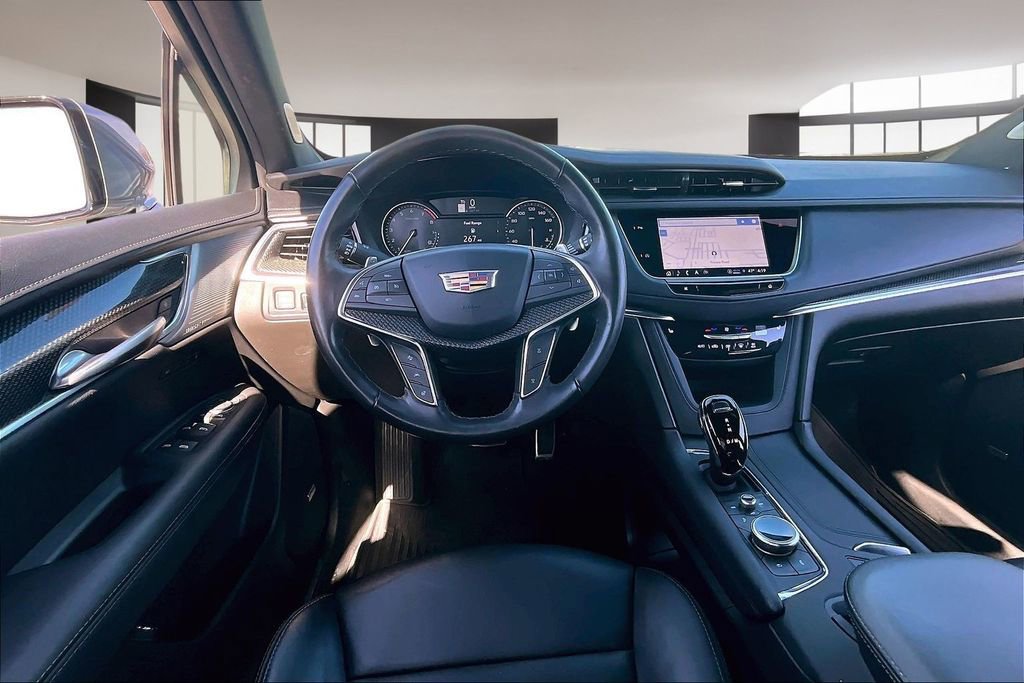 Used 2023 Cadillac XT5 Sportv image 5