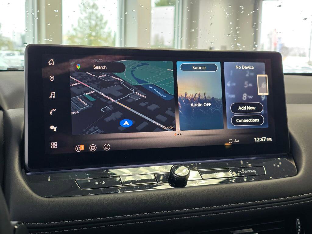 Used 2025 Nissan Rogue Platinum w/ Platinum Premium Package image 32