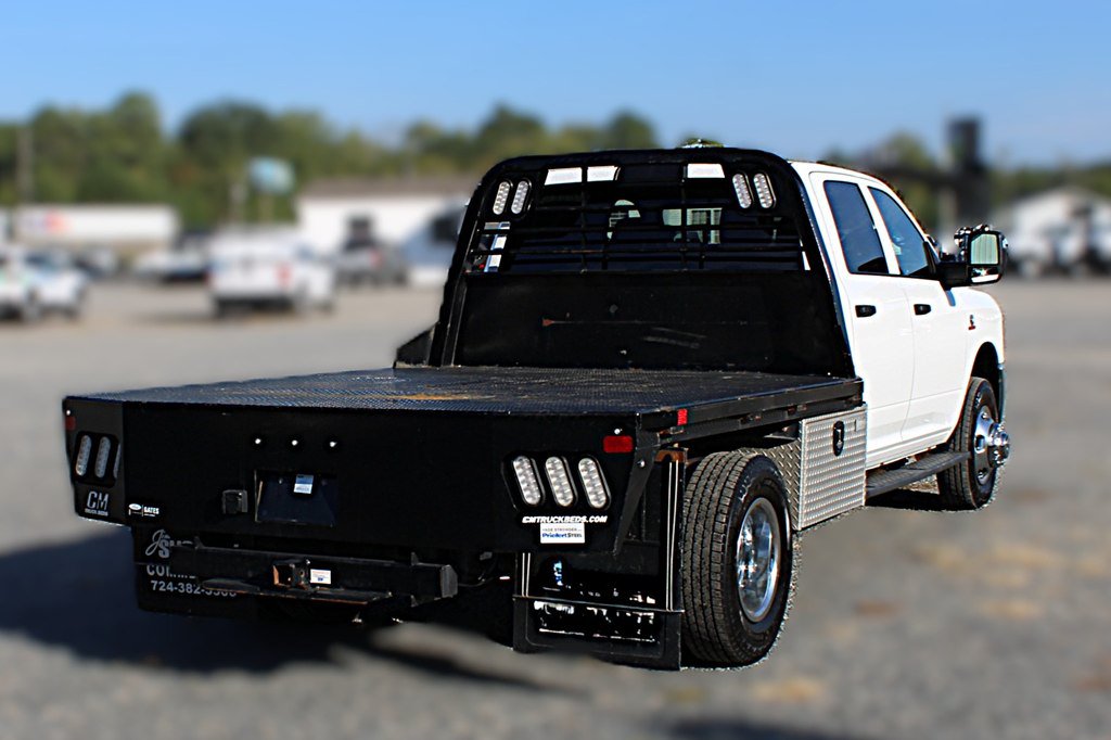 Used 2024 RAM 3500 Tradesman w/ Chrome Appearance Group AWD/4WD image 5