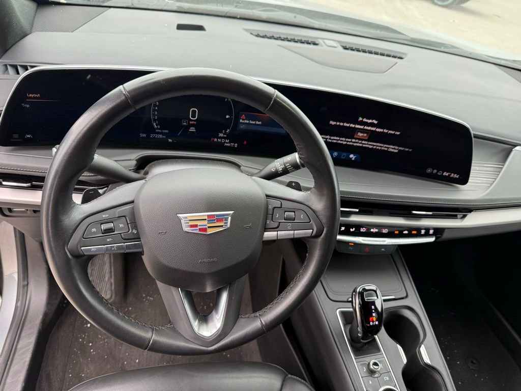 Used 2024 Cadillac XT4 Premium Luxury AWD/4WD image 13