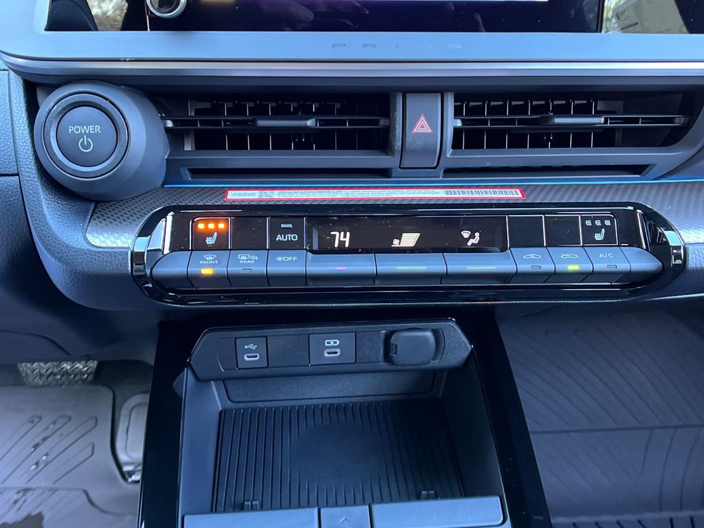 New 2026 Toyota Prius XLE image 17
